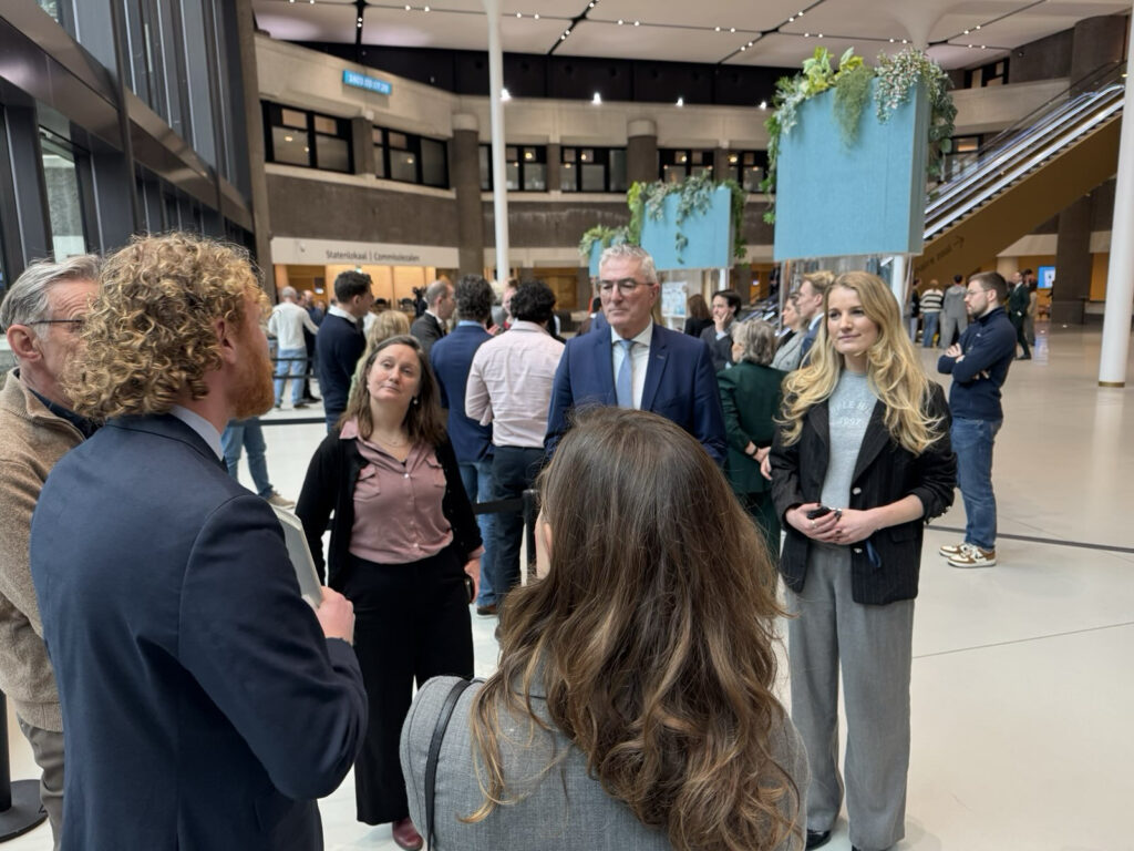 Brief aangeboden aan formerende partijen en de Tweede Kamer